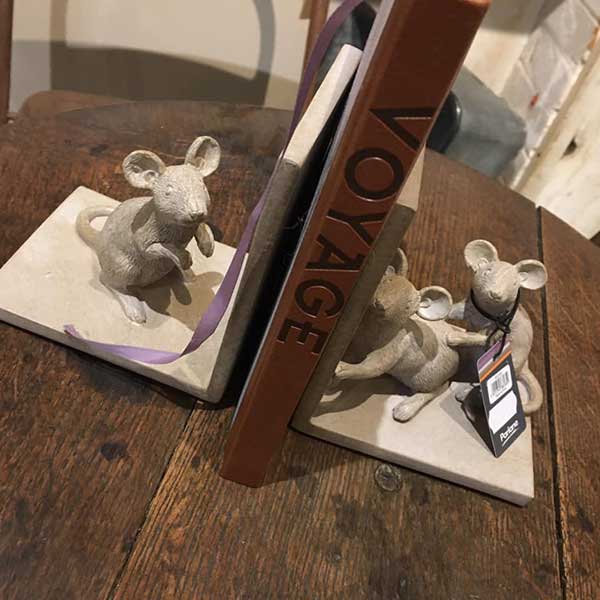 Mouse Book Ends