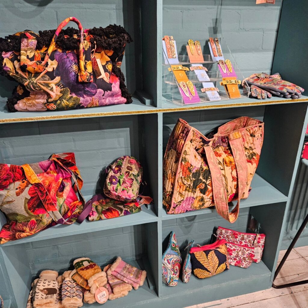 Lavender_House_Autumn_Fashion_23